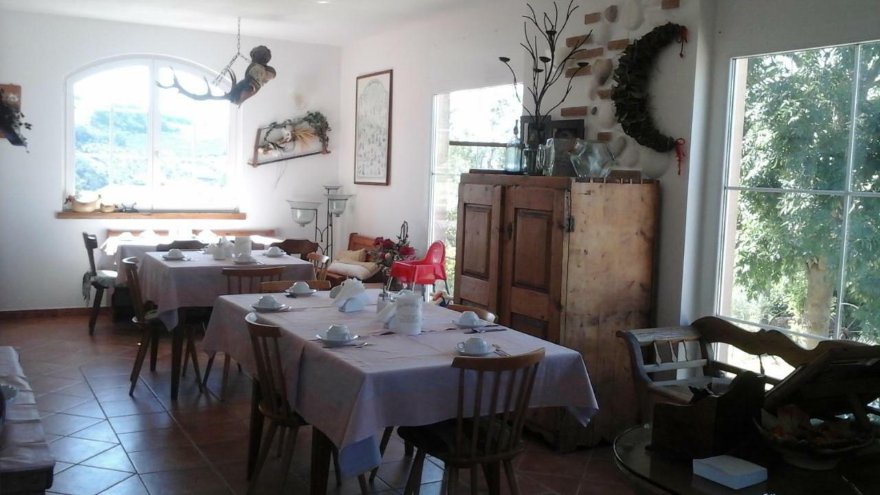 B&B Castellano Cerasolo Eksteriør bilde